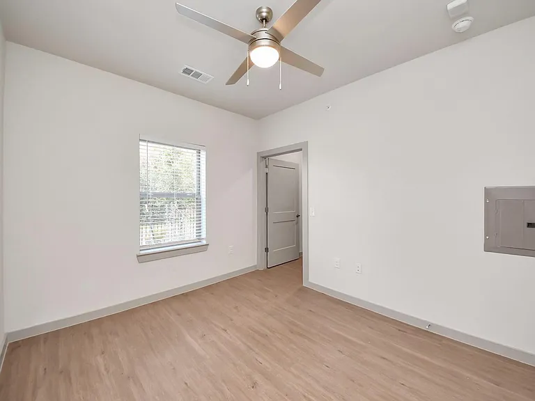 4639 Techniplex Dr #1103 — Photo 20