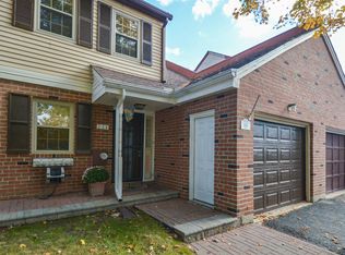 111 Garrison Ct, Langhorne, PA 19047