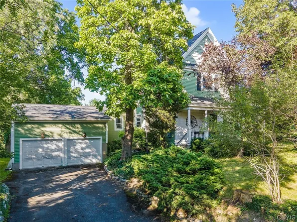 5072 Onondaga Rd, Syracuse, NY 13215