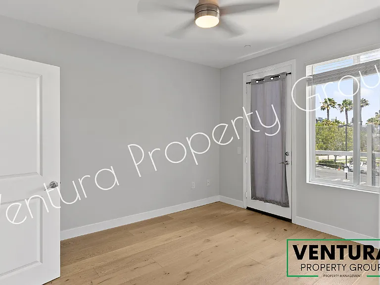 1901 S Victoria Ave #204 — Photo 12