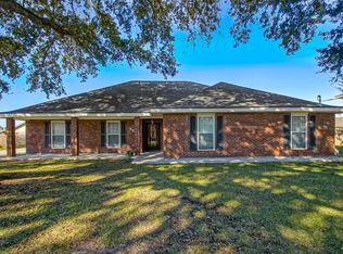 426 River Oaks Dr, Luling, LA 70070