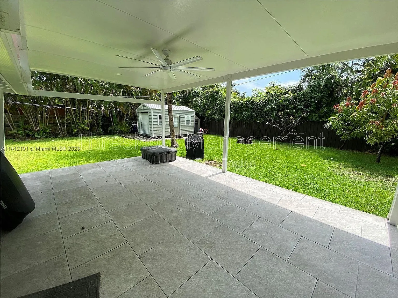 3 bed, 2.0 bath, 2050 sqft, $4,950 — Photo 3