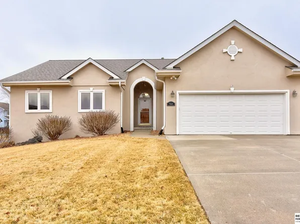 7524 S 189th St, Omaha, NE 68136