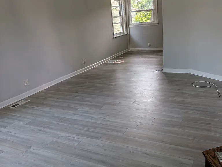 207 S Emerson Ave — Photo 4