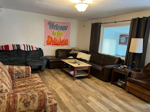 121 Broad Ave, Trenton, NJ 08618