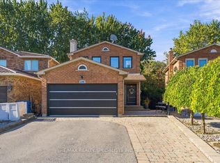 1131 Highgate Pl, Mississauga, ON L4W 3H3