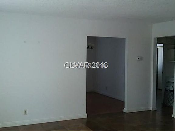 4th image of 1331 Crossdale Ave #0