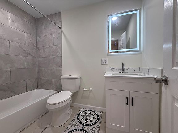 5th image of 1743 Orthodox St