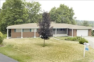243 Central St photo 1