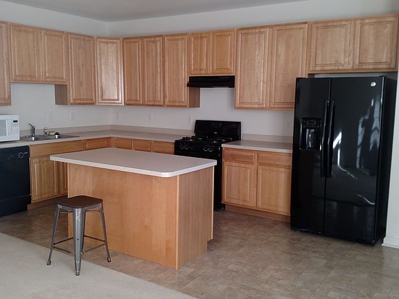 Kitchen (2nd Floor)
