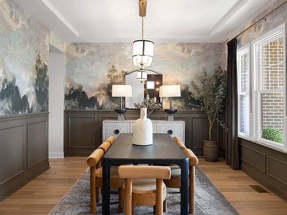 The Crestwood Dining Room