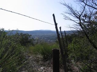 9718 Park Dr, Helotes, TX 78023