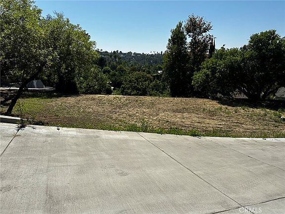 2nd image of 4632 Libbit Ave #6