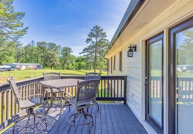 3200 Lee Dr — Photo 40