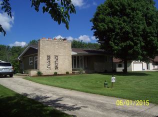 12070 Walker Rd, Lemont, IL 60439