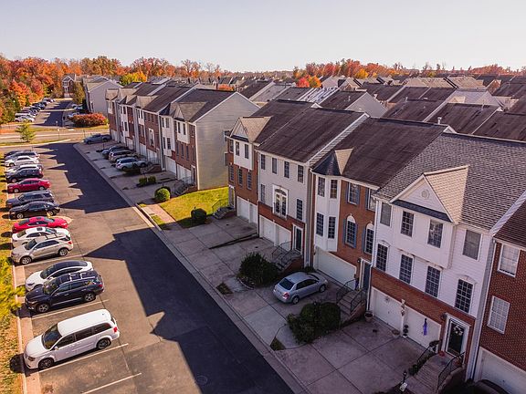 3rd image of 9082 Brewer Creek Pl