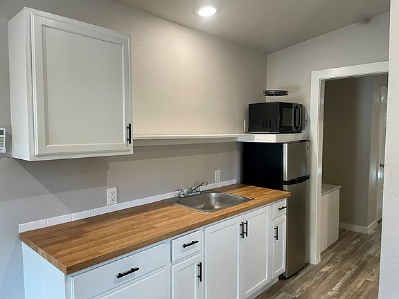 4th image of 293 Baughman Hill Rd #A