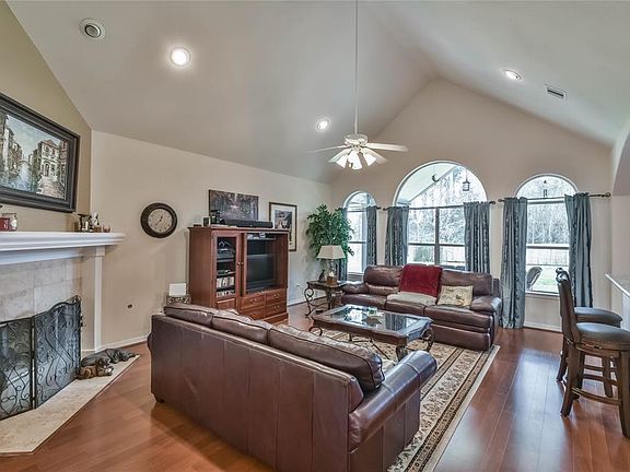 5th image of 7007 Wedgewood Dr