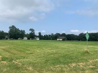 439 Beyers Lake Est, Pana, IL 62557