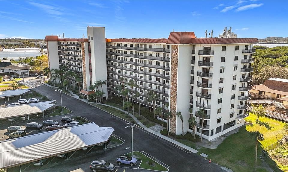 1st image of 5400 PARK STREET N #201