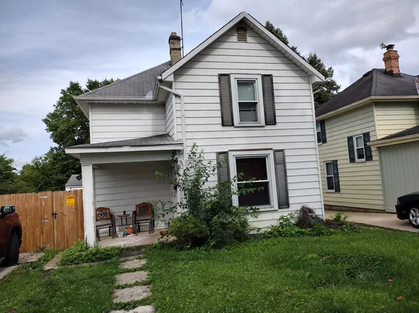 108 S Heath Ln, West Jefferson, OH 43162