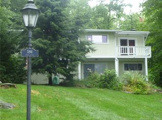 386 Mill Rd, Stamford, CT 06903