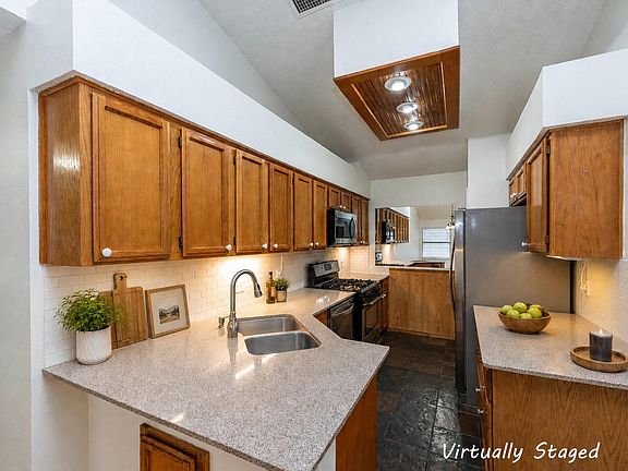 2nd image of 10716 N Platt River Dr
