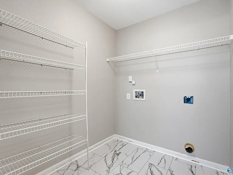 3262 Lakeland Dr — Photo 22