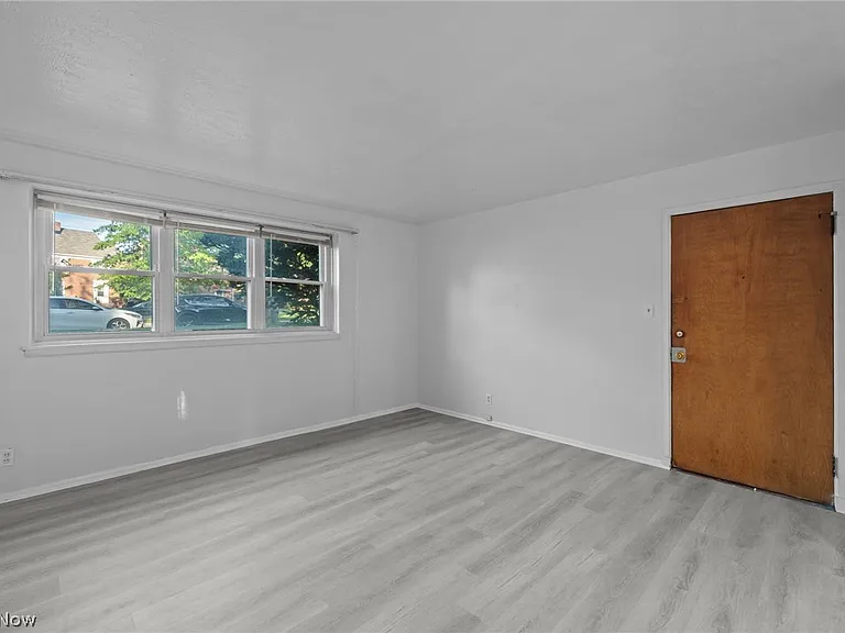 3030 S Moreland Blvd #2 — Photo 6