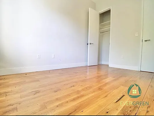 Rented by ERNY LLC | media 5