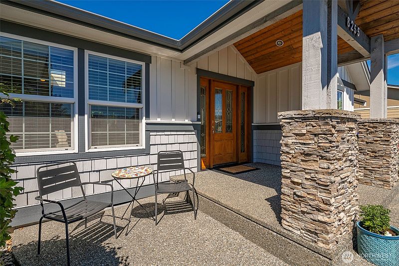 4th image of 8255 Snohomish Road