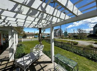 165 Sterling St, Greenport, NY 11944