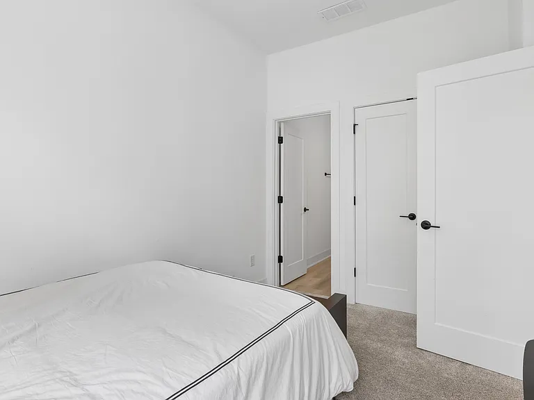 2133 Coretta Way — Photo 19