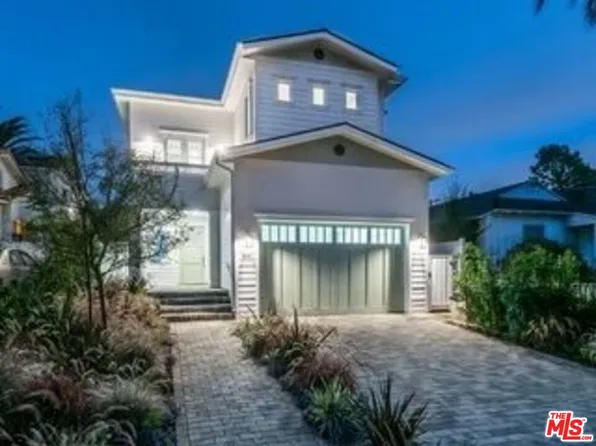 858 Fiske St, Pacific Palisades, CA 90272