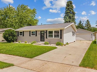 1100 HERITAGE TRAIL, Oshkosh, WI, 54904