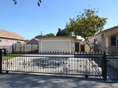 10530 San Juan Ave, South Gate, CA, 90280