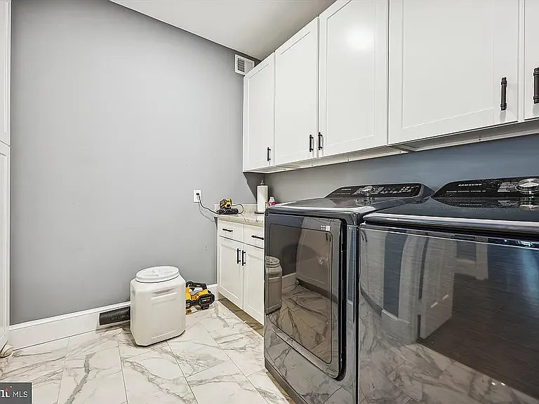 14708 Westbury Rd — Photo 7