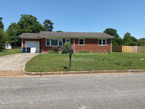 104 Camellia Dr