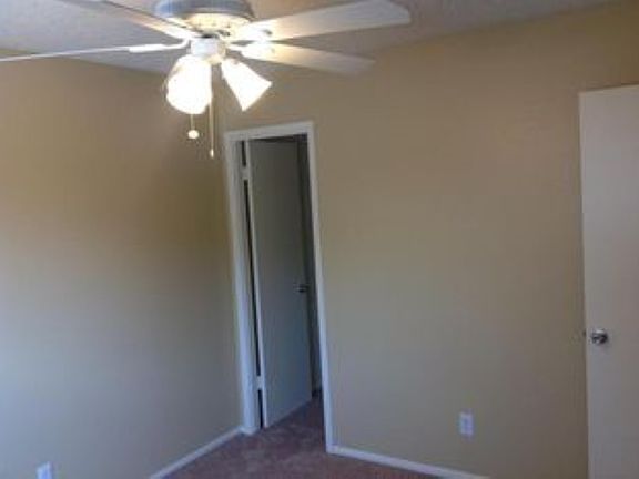 5th image of 3515 W Country Gables Dr