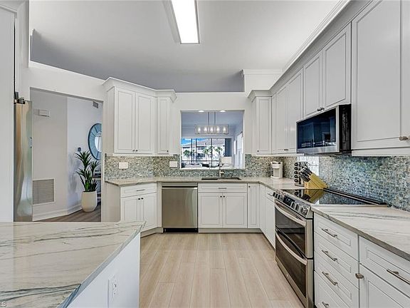 4th image of 805 Bentwater Cir APT 104