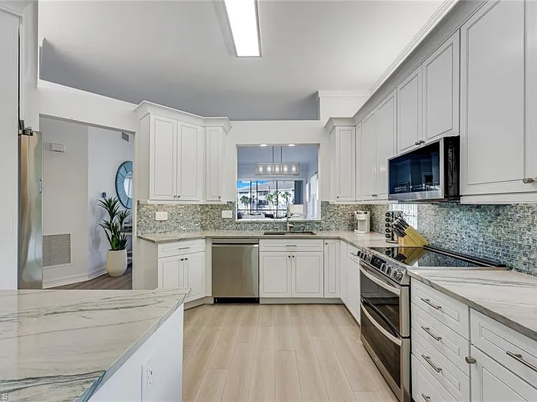 805 Bentwater Cir #104 — Photo 4