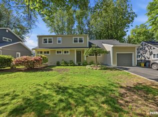 455 Hoffman Ave, New Milford, NJ 07646