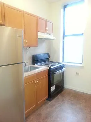 Rented by Rental Solutions Inc | media 4