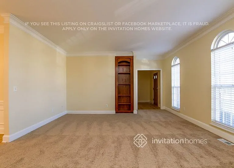 16100 Epiphany Ct — Photo 10