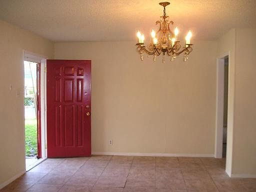 3rd image of 183 OLGA DR