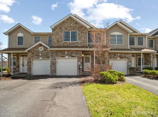 79 Rhyan Dr, Parsippany, NJ