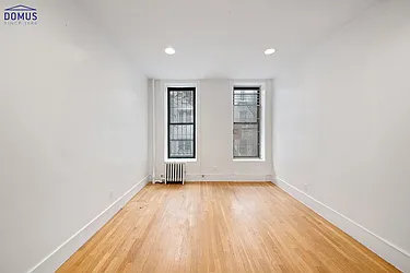 Rented by Domus Realty