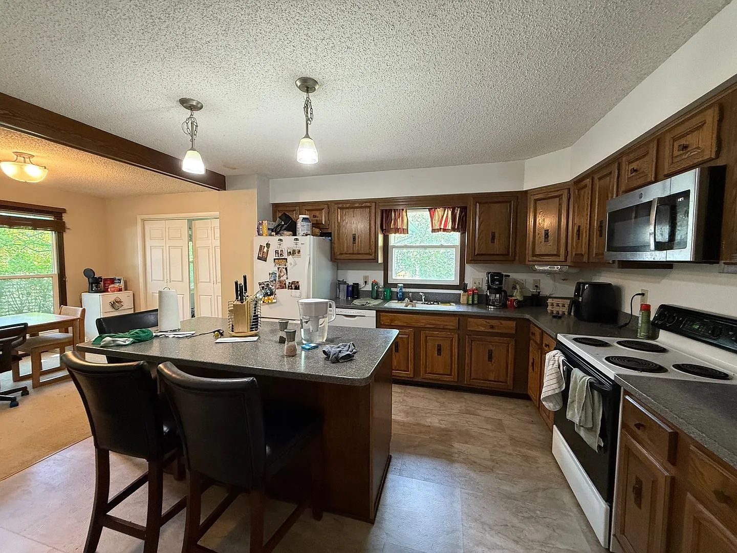 $2,995 | 4 Bedroom, 3 Bathroom Multi Floor House | NO Pets | Available for August 5th, 2026 Move In! — Photo 4