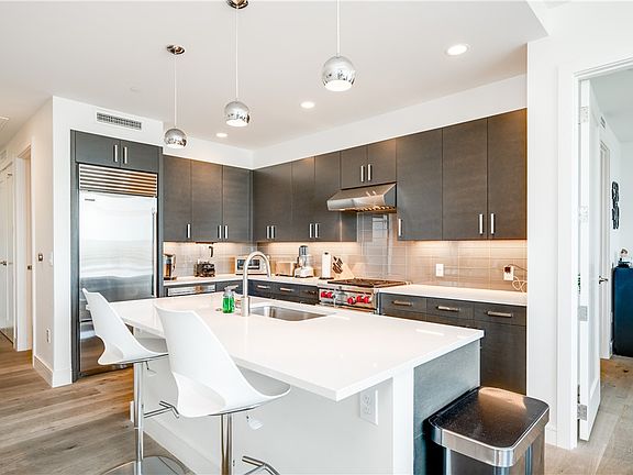2nd image of 222 West Ave Unit 2712