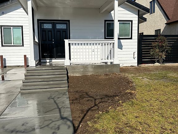 2nd image of 523 Kensington Dr #0